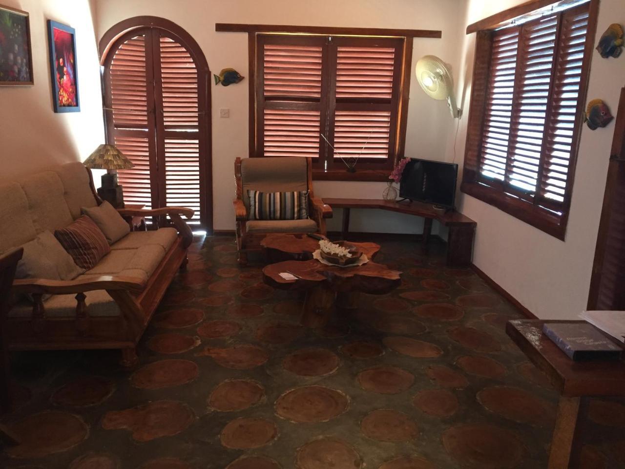 Le Grand Bleu Villas Baie Sainte Anne Exterior foto