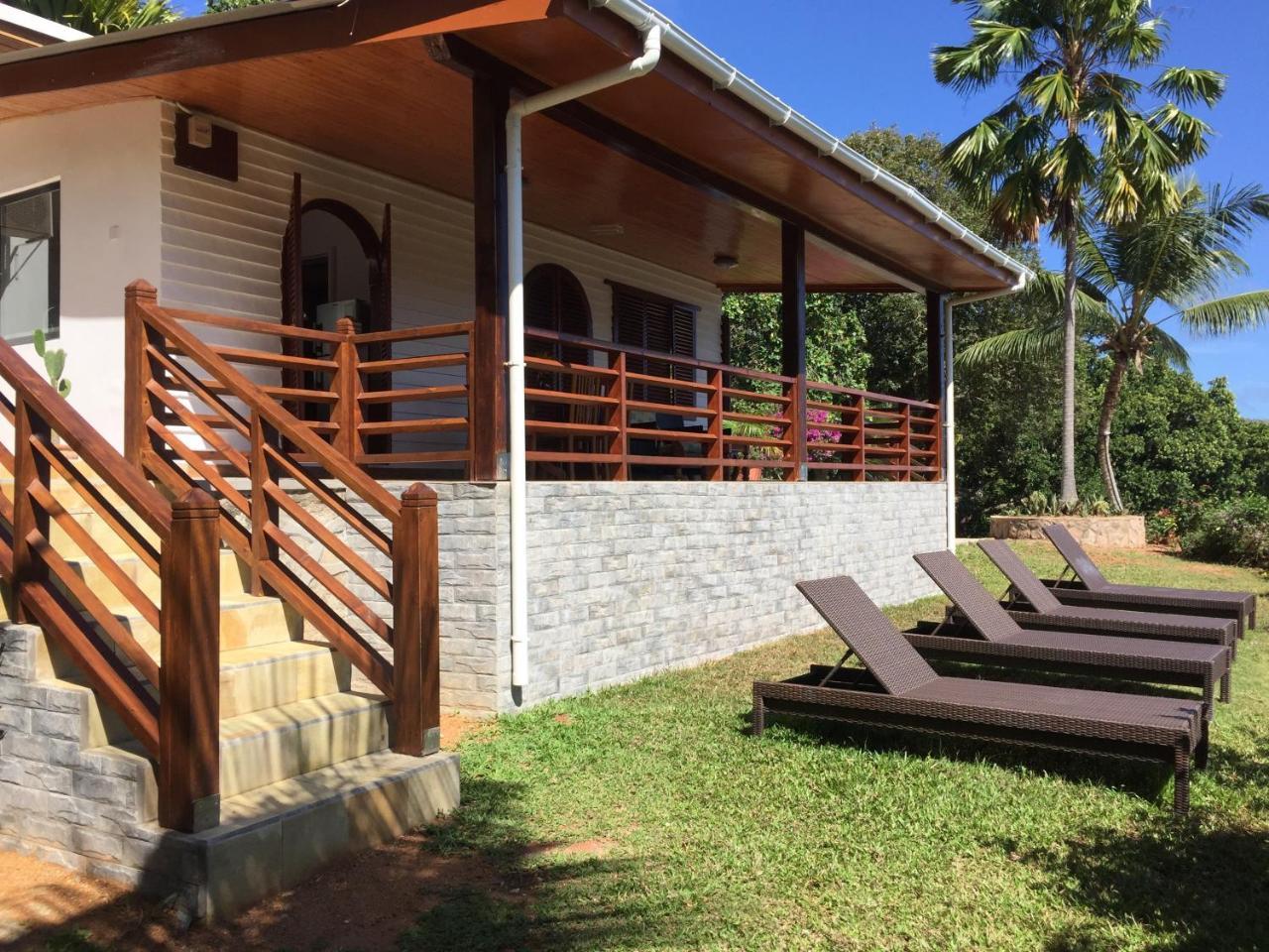 Le Grand Bleu Villas Baie Sainte Anne Exterior foto